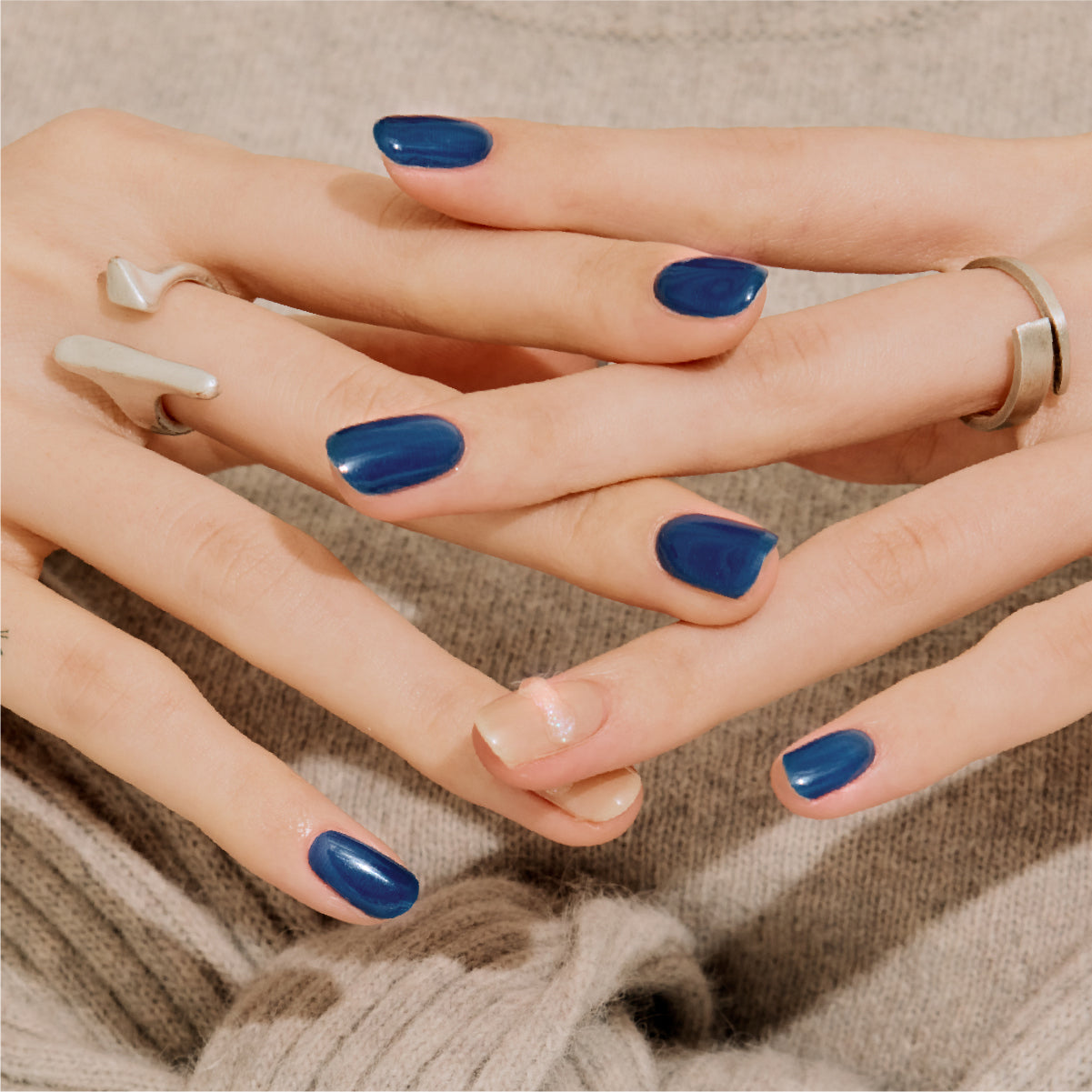 Midnight - ælina nail