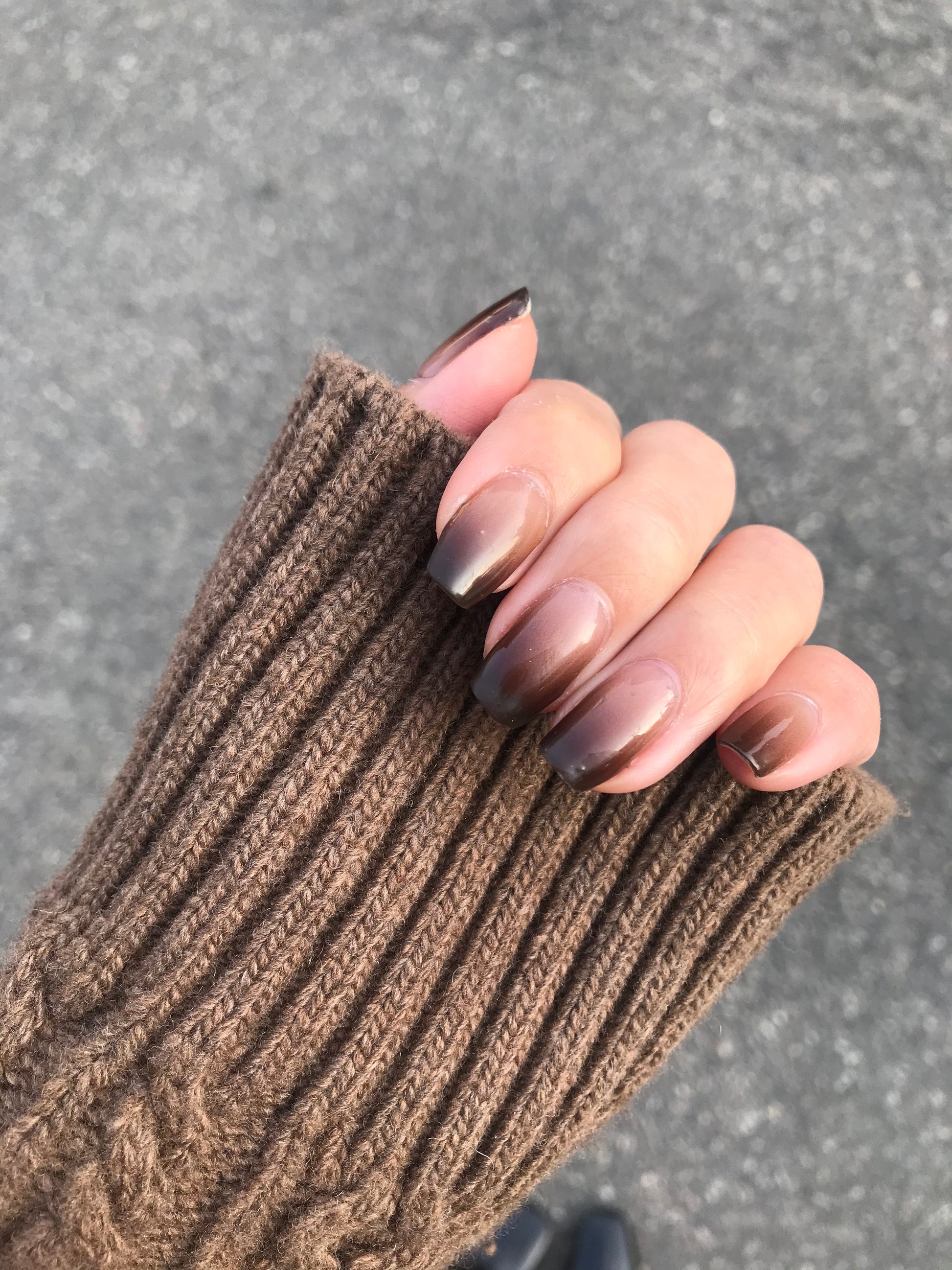 Brown Shade - ælina nail