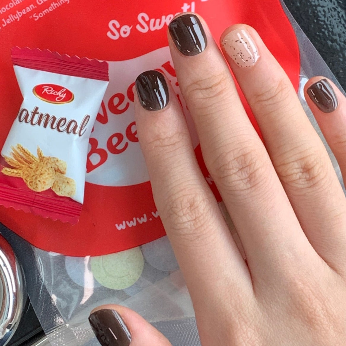 Cookies & Cream - ælina nail