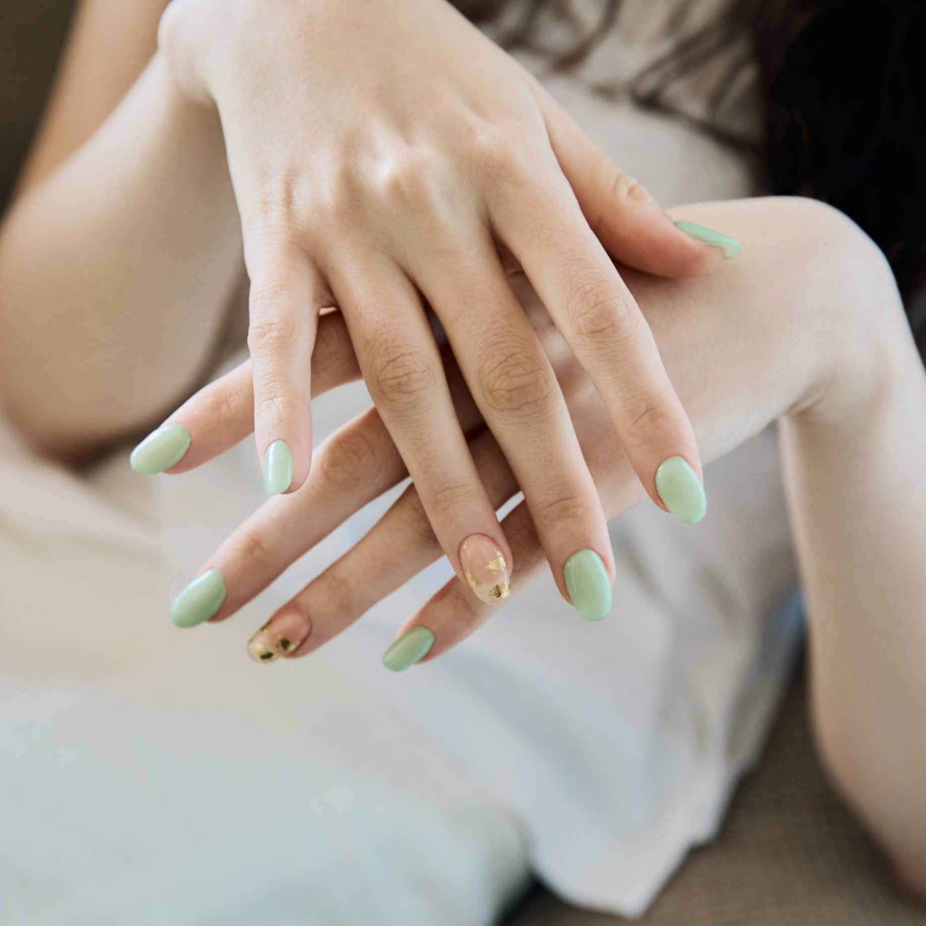 Green Gold Latte - ælina nail