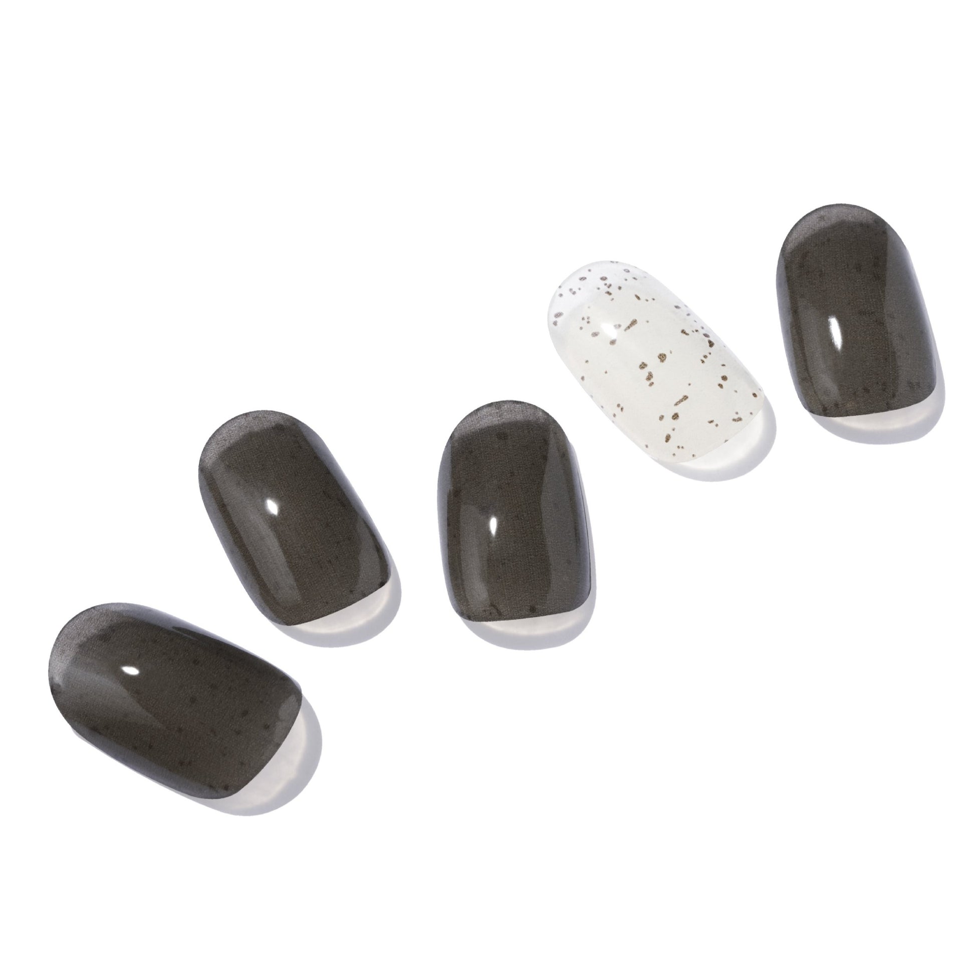 Cookies & Cream - ælina nail