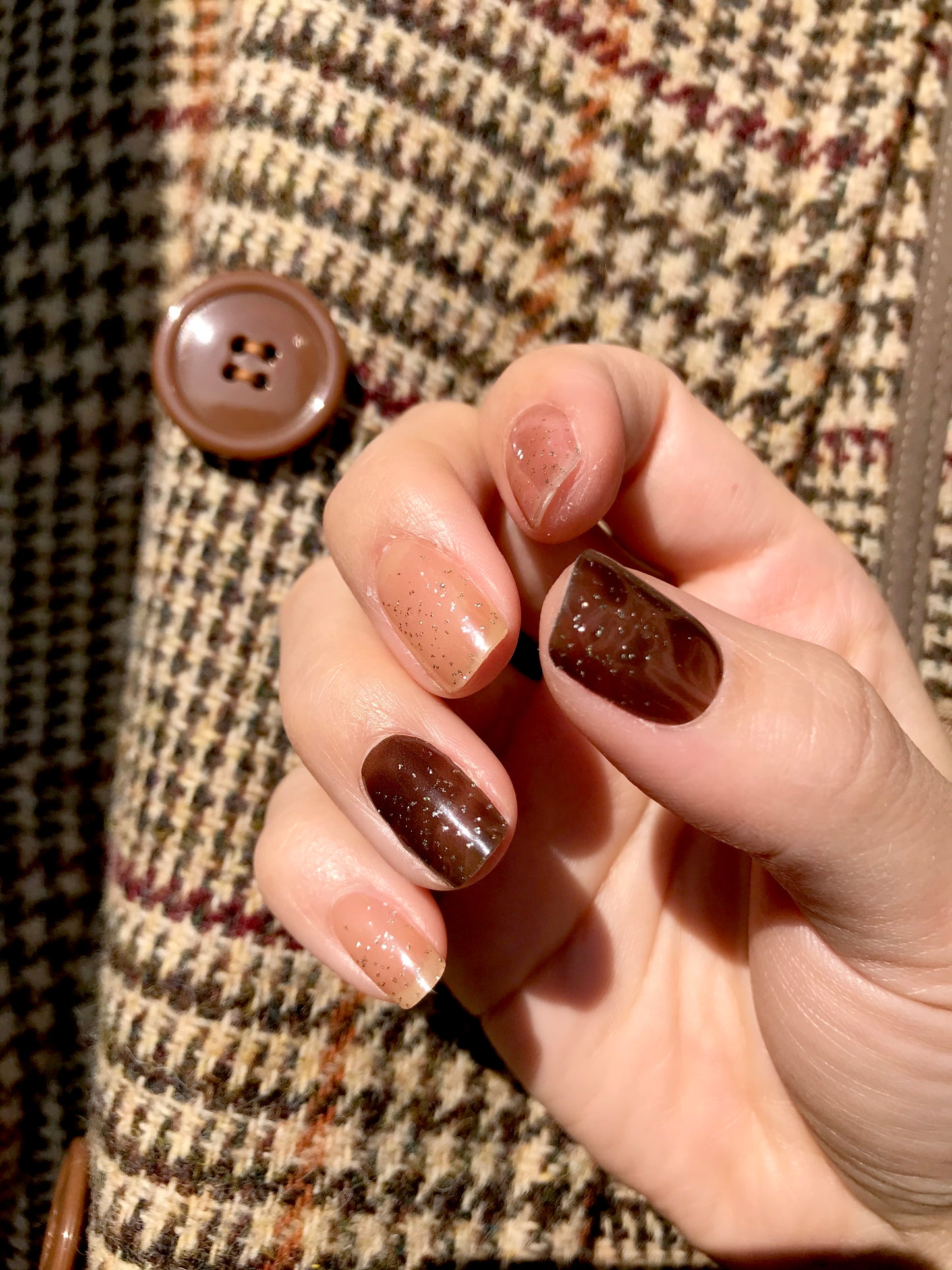 Earthy - ælina nail